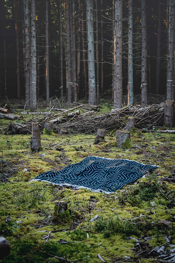 Rebel-Outdoor picknickkleed in het bos